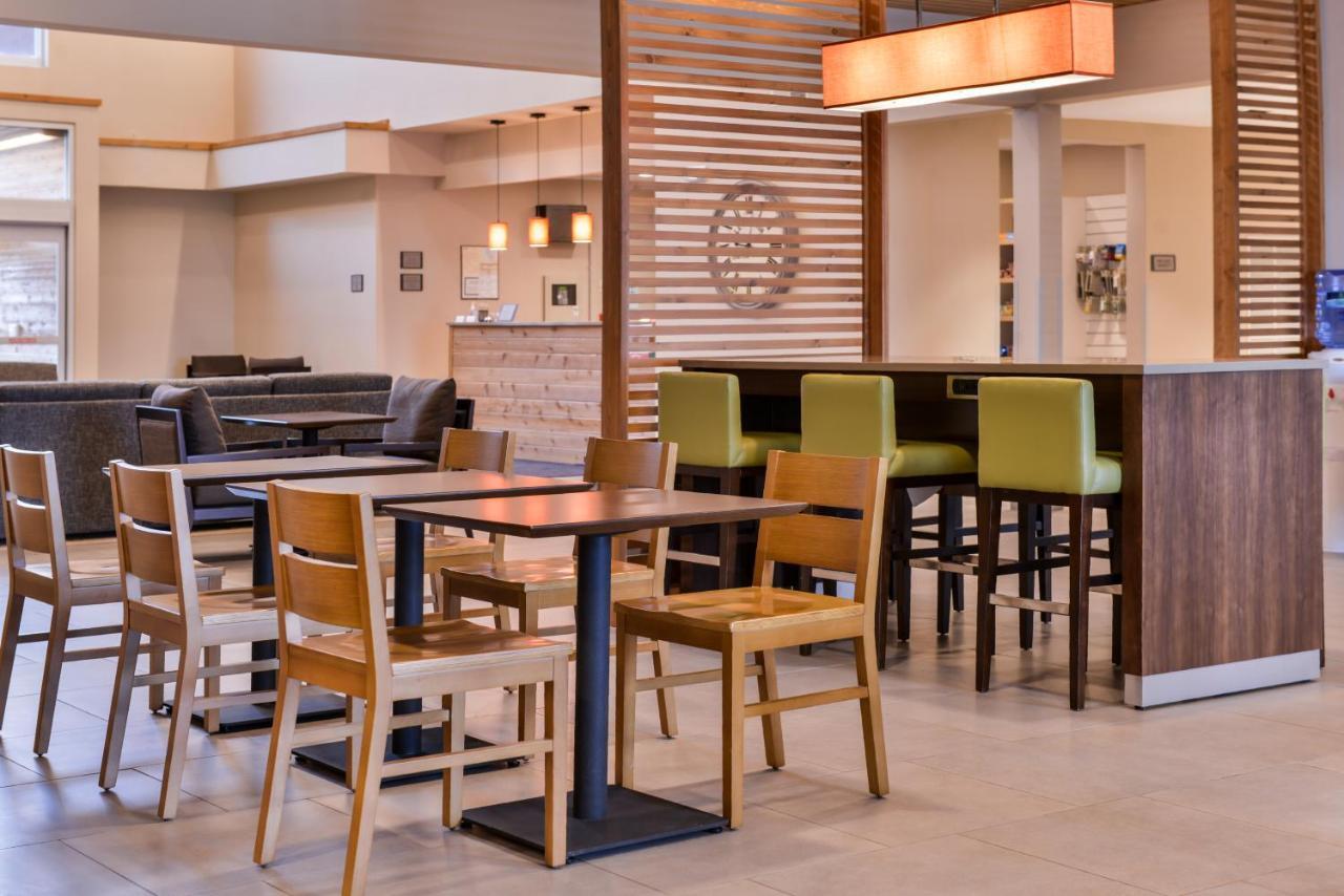 Country Inn & Suites By Radisson, Ft Atkinson, Wi Fort Atkinson Εξωτερικό φωτογραφία